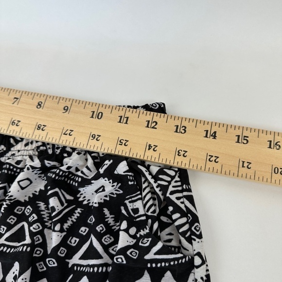 Leggings Womens Black White Geometric Pattern - Picture 5 of 8